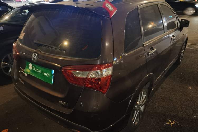 Used Suzuki Liana A6 2015 Hatchback 1.4L Manual Enjoyment Model Right Front Wheel Hub