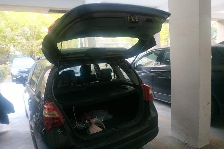 Used Suzuki Liana A6 2015 Hatchback 1.4L Manual Ideal Model Trunk