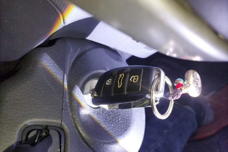 Used Suzuki Liana A6 2015 Hatchback 1.4L Manual Enjoyment Model Vehicle Key