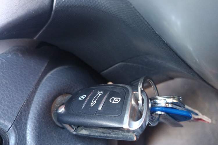 Used Suzuki Liana A6 2015 Hatchback 1.4L Manual Enjoyment Model Vehicle Key