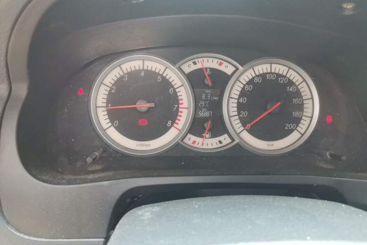 Used Suzuki Liana A6 2015 Hatchback 1.4L Manual Enjoyment Model Odometer Close Up