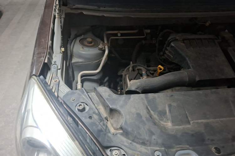 Used Suzuki Liana A6 2015 Hatchback 1.4L Manual Enjoyment Model Engine Bay Right