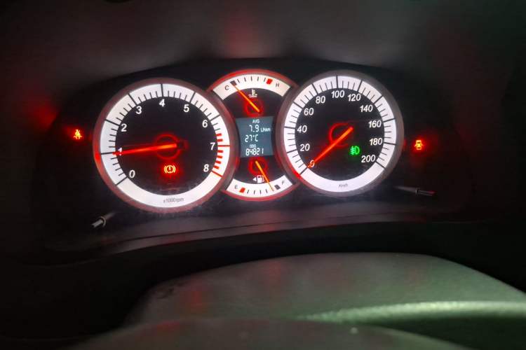 Used Suzuki Liana A6 2015 Hatchback 1.4L Manual Enjoyment Model Odometer Close Up