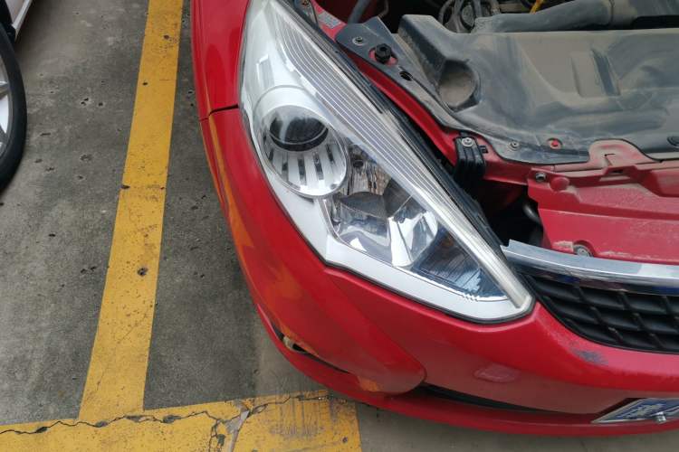 Used Suzuki Liana A6 2015 Hatchback 1.4L Manual Enjoyment Model Right Front Headlight
