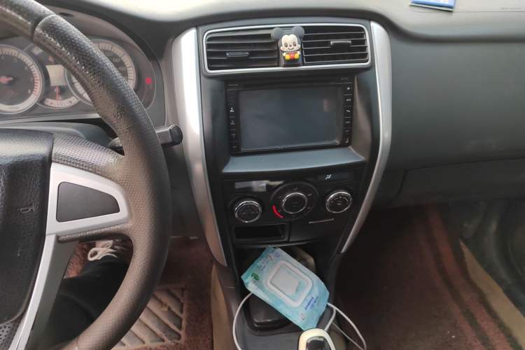 Used Suzuki Liana A6 2015 Hatchback 1.4L Manual Enjoyment Model Audio And AC Panel