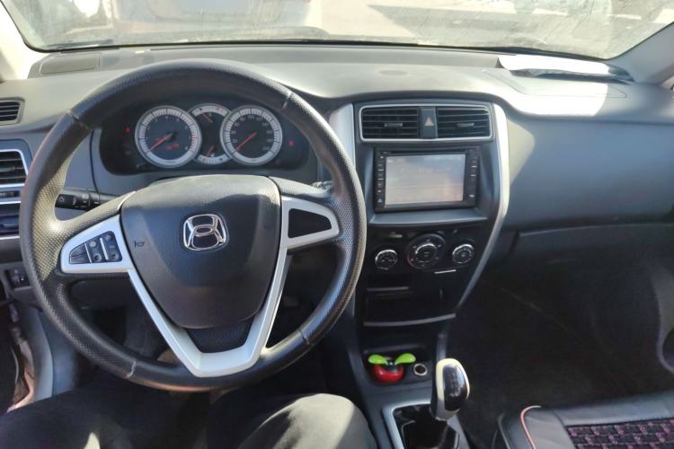 Used Suzuki Liana A6 2015 Hatchback 1.4L Manual Enjoyment Model Center Console