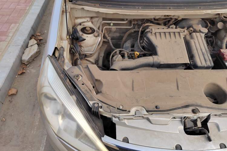 Used Suzuki Liana A6 2015 Hatchback 1.4L Manual Enjoyment Model Engine Bay Right