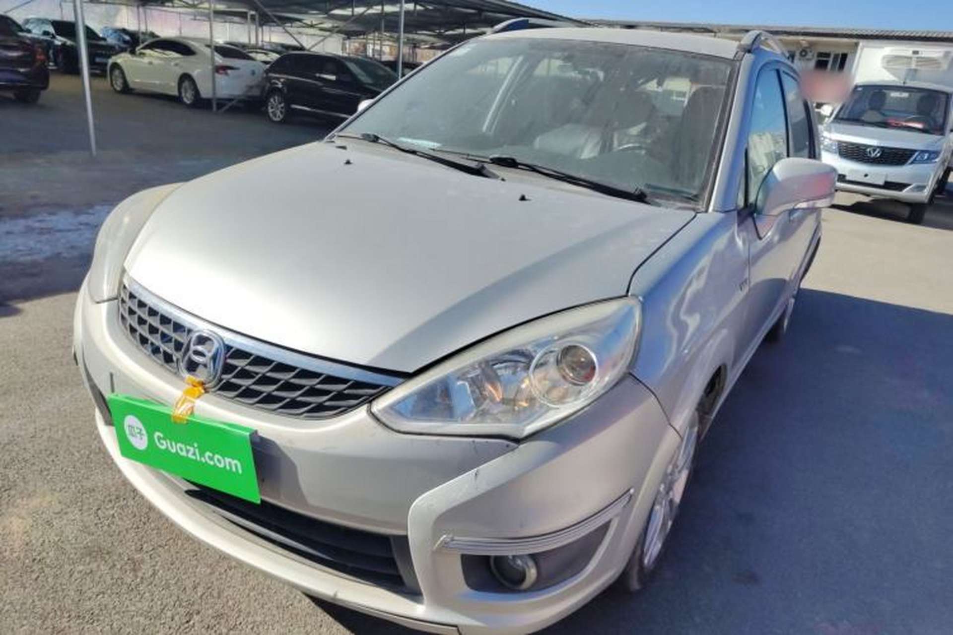 Used Suzuki Liana A6 2015 Hatchback 1.4L Manual Enjoyment Model Front Left 45 Deg