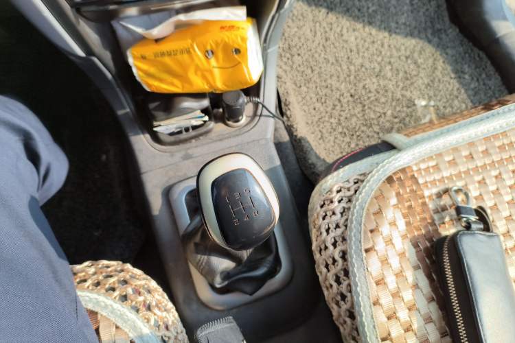 Used Suzuki Liana A6 2015 Hatchback 1.4L Manual Ideal Model Gear Lever