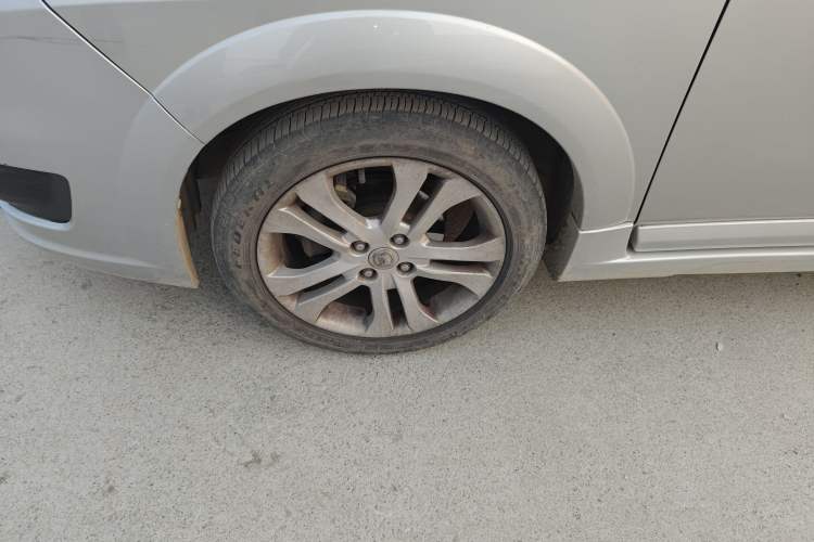Used Suzuki Liana A6 2015 Sedan 1.4L Manual Enjoyment Model Left Front Wheel Hub