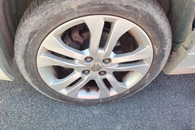 Used Suzuki Liana A6 2015 Hatchback 1.4L Manual Enjoyment Model Left Front Wheel Hub