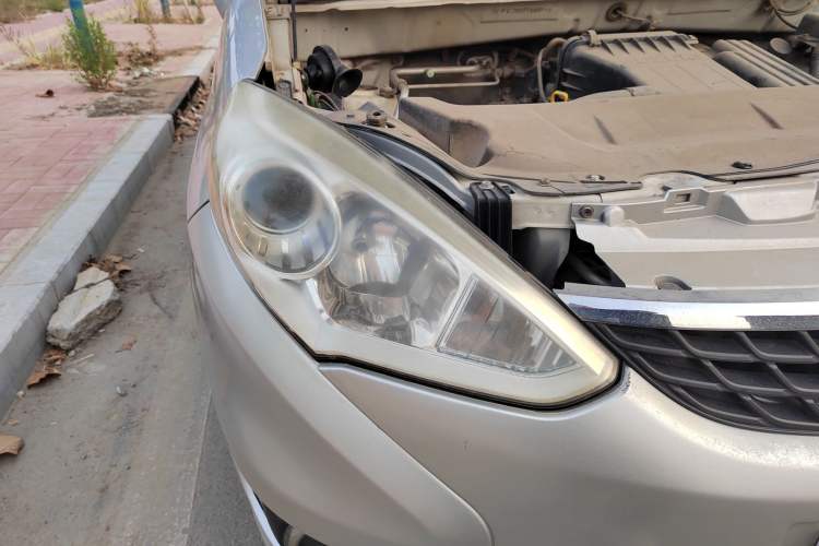Used Suzuki Liana A6 2015 Hatchback 1.4L Manual Enjoyment Model Right Front Headlight