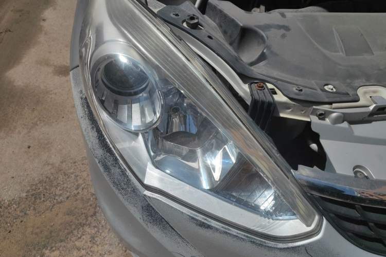 Used Suzuki Liana A6 2015 Hatchback 1.4L Manual Enjoyment Model Right Front Headlight