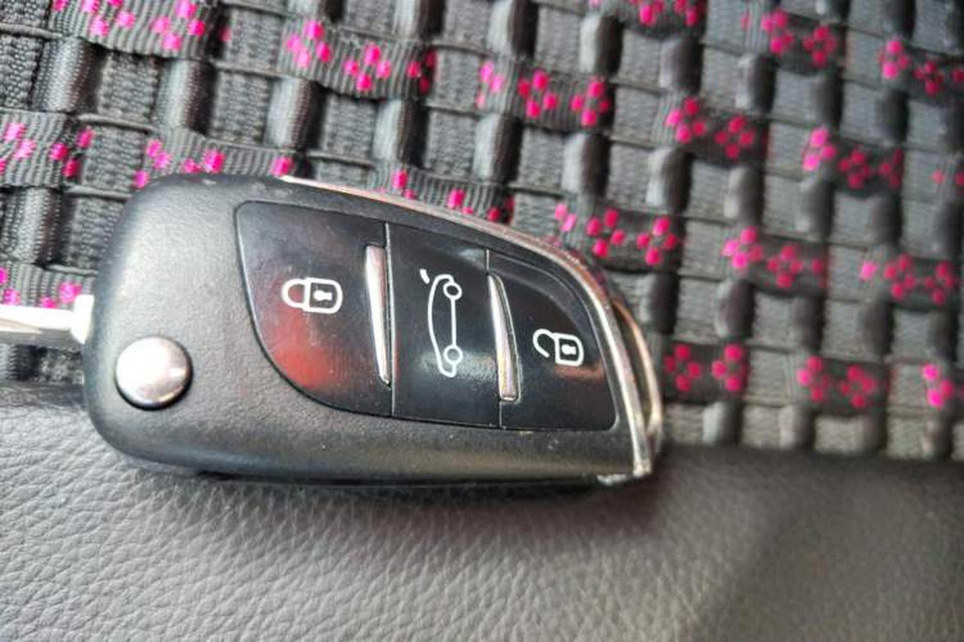 Used Suzuki Liana A6 2015 Hatchback 1.4L Manual Enjoyment Model Vehicle Key