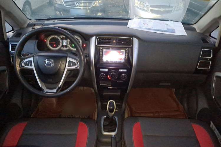 Used Suzuki Liana A6 2015 Hatchback 1.4L Manual Ideal Model Center Console