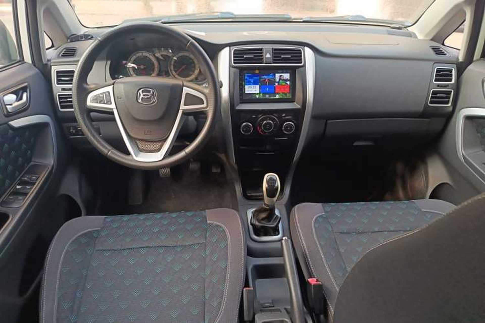 Used Suzuki Liana A6 2015 Hatchback 1.4L Manual Enjoyment Model Center Console