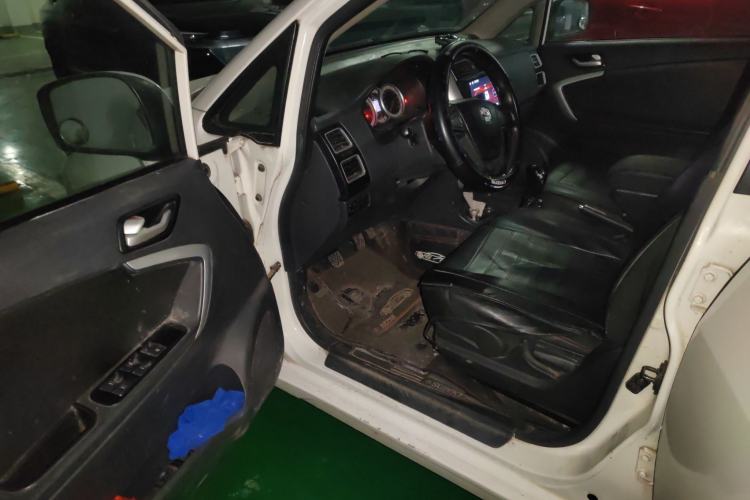 Used Suzuki Liana A6 2015 Hatchback 1.4L Manual Enjoyment Model Driver Seat