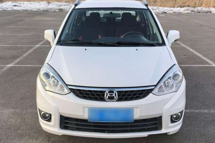 Used Suzuki Liana A6 2015 Hatchback 1.4L Manual Enjoyment Model Exterior 1
