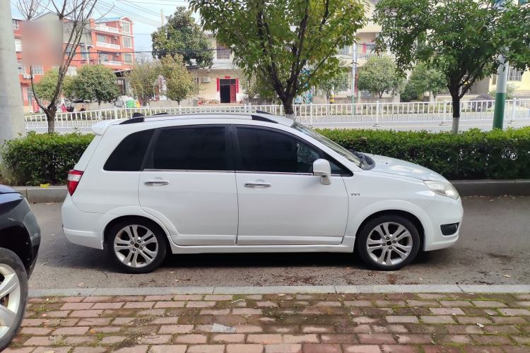 Used Suzuki Liana A6 2015 Hatchback 1.4L Manual Enjoyment Model Exterior 2