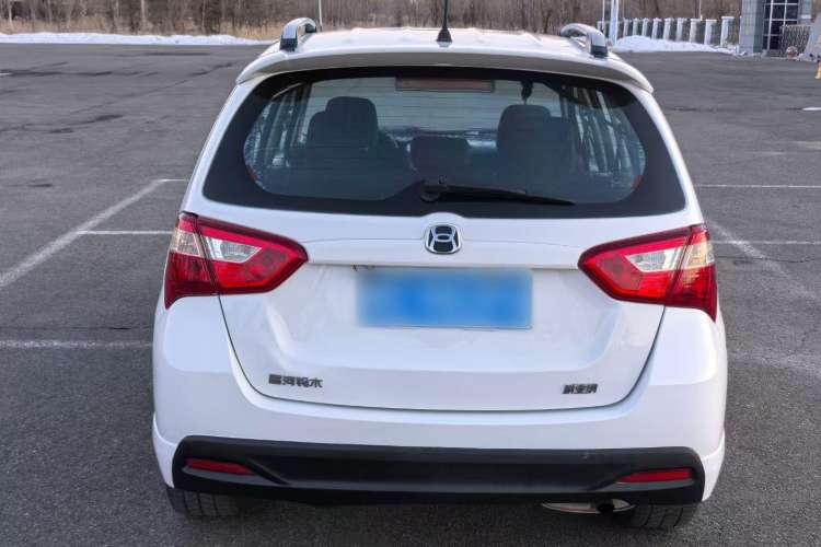 Used Suzuki Liana A6 2015 Hatchback 1.4L Manual Enjoyment Model Exterior 4