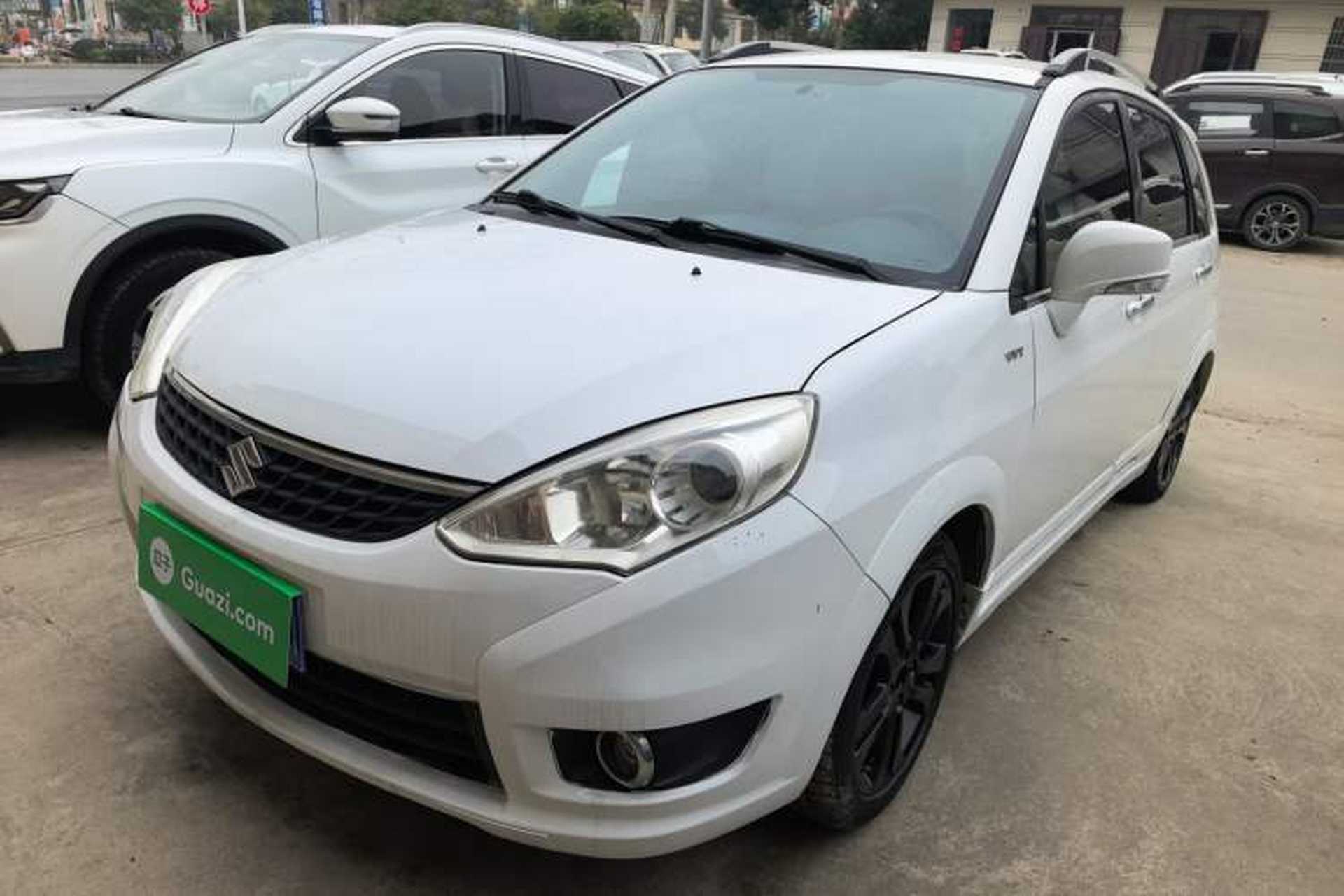 Used Suzuki Liana A6 2015 Hatchback 1.4L Manual Enjoyment Model Front Left 45 Deg
