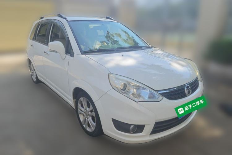Used Suzuki Liana A6 2015 Hatchback 1.4L Manual Enjoyment Model Front Right 45 Deg
