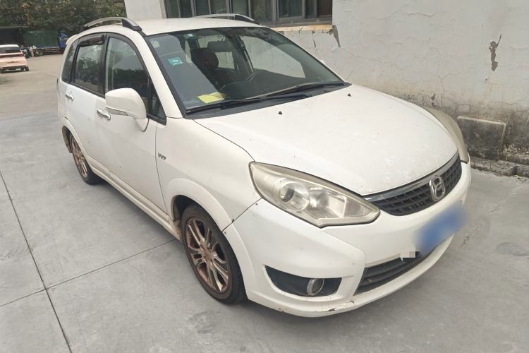 Used Suzuki Liana A6 2015 Hatchback 1.4L Manual Enjoyment Model Front Right 45 Deg