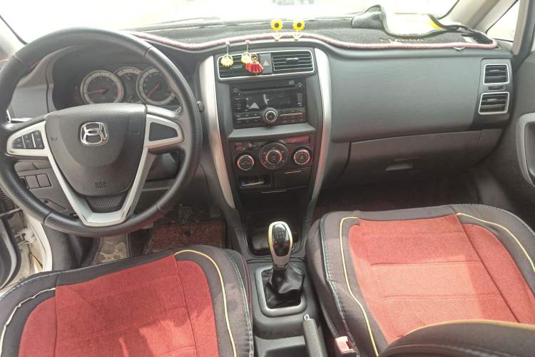 Used Suzuki Liana A6 2015 Hatchback 1.4L Manual Enjoyment Model Gear Lever