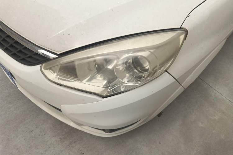 Used Suzuki Liana A6 2015 Hatchback 1.4L Manual Enjoyment Model Left Front Headlight