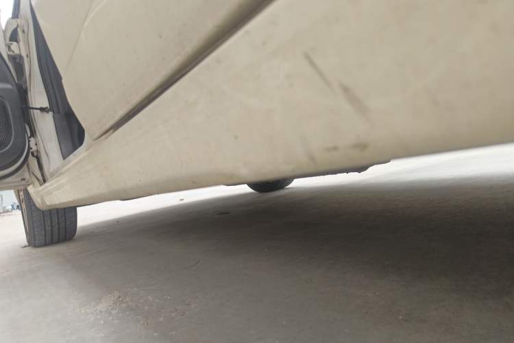 Used Suzuki Liana A6 2015 Hatchback 1.4L Manual Enjoyment Model Left Side Sill