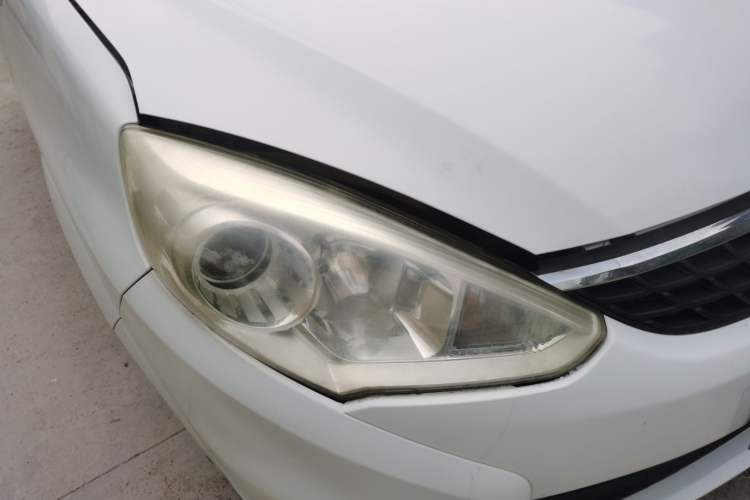 Used Suzuki Liana A6 2015 Hatchback 1.4L Manual Enjoyment Model Right Front Headlight