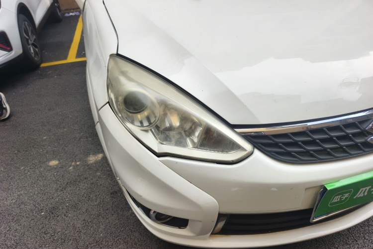 Used Suzuki Liana A6 2015 Hatchback 1.4L Manual Enjoyment Model Right Front Headlight