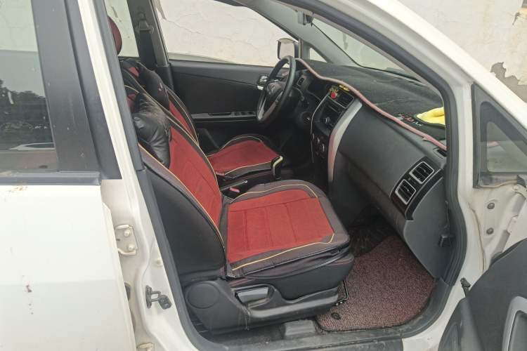 Used Suzuki Liana A6 2015 Hatchback 1.4L Manual Enjoyment Model Right Front Seat