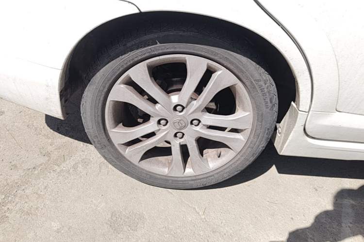 Used Suzuki Liana A6 2015 Hatchback 1.4L Manual Enjoyment Model Right Rear Wheel Hub