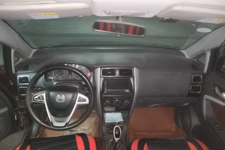 Used Suzuki Liana A6 2016 Hatchback 1.4L Manual – Ideal Version Center Console