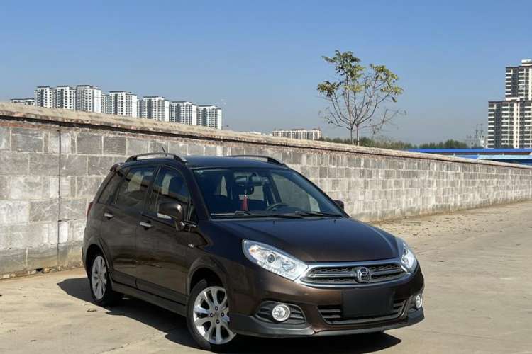 Used Suzuki Liana A6 2016 Hatchback 1.4L Manual Enjoyment Model Exterior 3