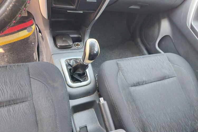 Used Suzuki Liana A6 2016 Hatchback 1.4L Manual Enjoyment Model Gear Lever