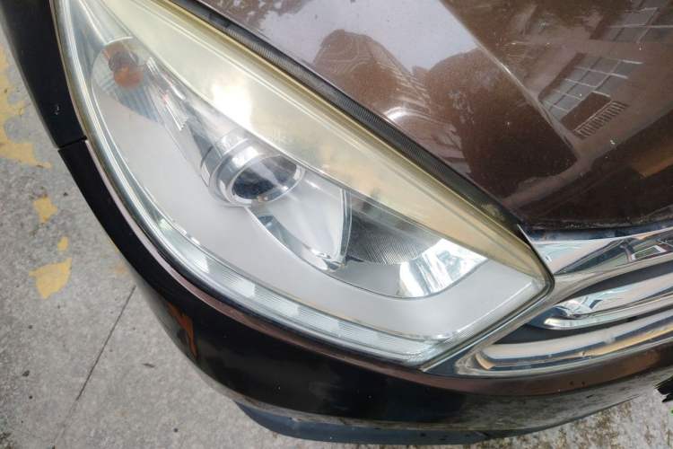 Used Suzuki Liana A6 2016 Hatchback 1.4L Manual – Ideal Version Right Front Headlight