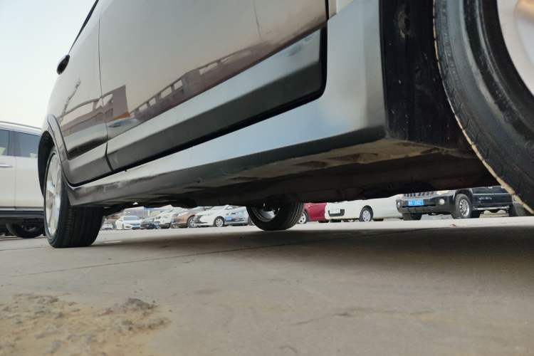 Used Suzuki Liana A6 2016 Hatchback 1.4L Manual Enjoyment Model Right Side Sill