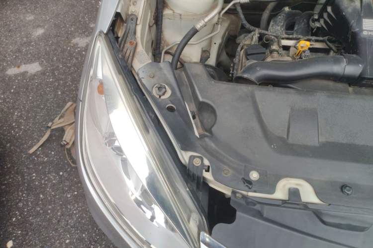 Used Suzuki Liana A6 2016 Sedan 1.4L Manual Enjoyment Model Engine Bay Right