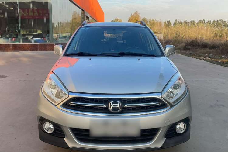 Used Suzuki Liana A6 2016 Hatchback 1.4L Manual Enjoyment Model Exterior 1