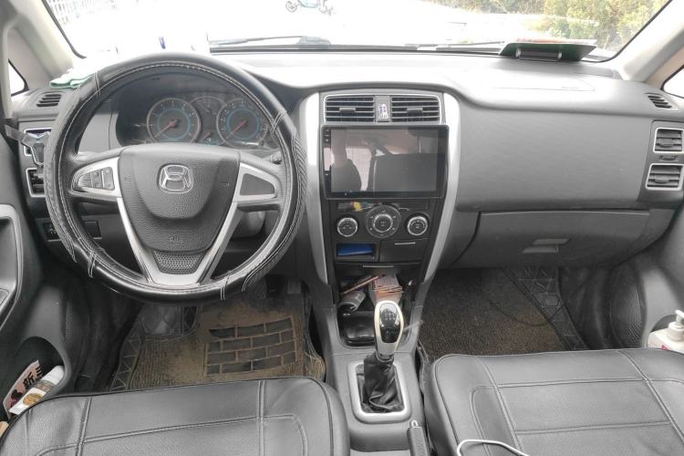 Used Suzuki Liana A6 2016 Hatchback 1.4L Manual Enjoyment Model Center Console