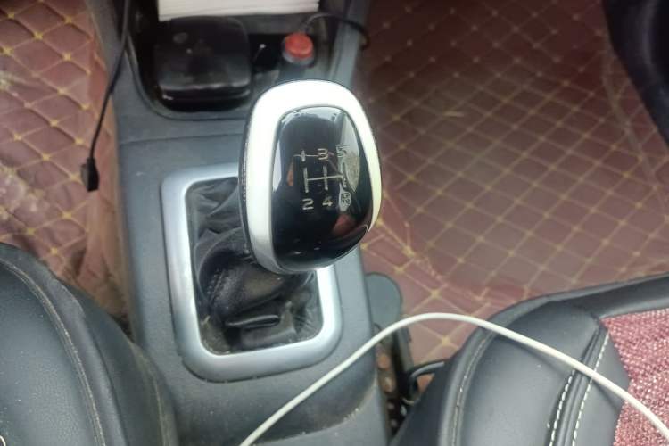Used Suzuki Liana A6 2016 Hatchback 1.4L Manual Enjoyment Model Gear Lever