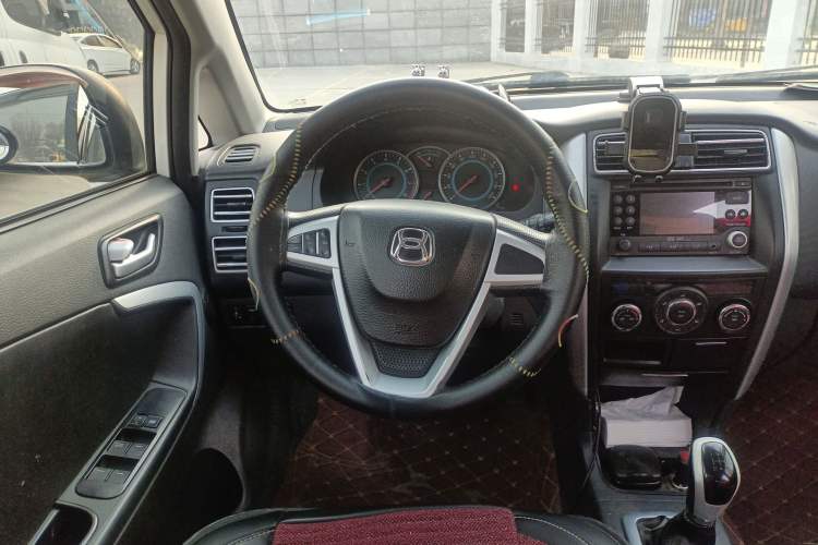 Used Suzuki Liana A6 2016 Hatchback 1.4L Manual Enjoyment Model Steering Wheel