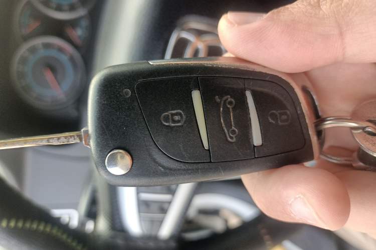 Used Suzuki Liana A6 2016 Hatchback 1.4L Manual Enjoyment Model Vehicle Key