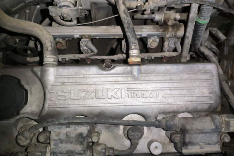 Used Suzuki Lingyang 2007 1.3L Comfort Model Engine Bay