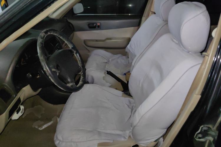 Used Suzuki Lingyang 2009 1.3L Platinum Edition Left Front Seat