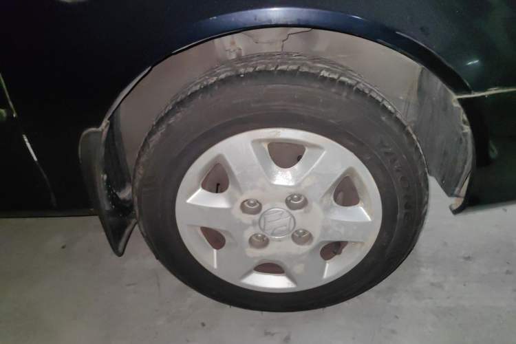 Used Suzuki Lingyang 2009 1.3L Platinum Edition Right Front Wheel Hub