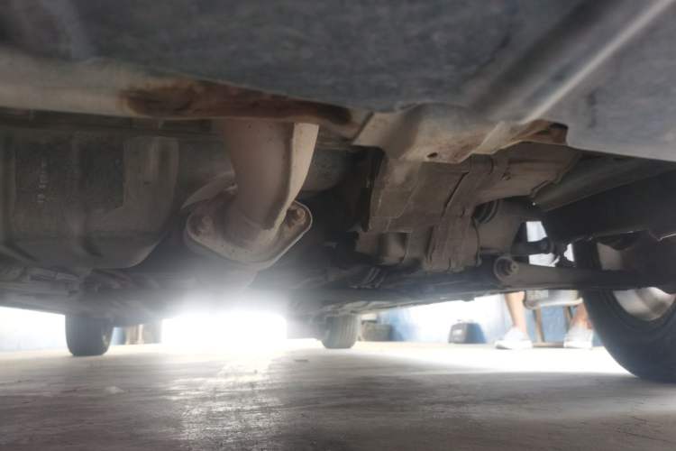 Used Suzuki Lingyang 2011 1.3L Base Version Chassis Front