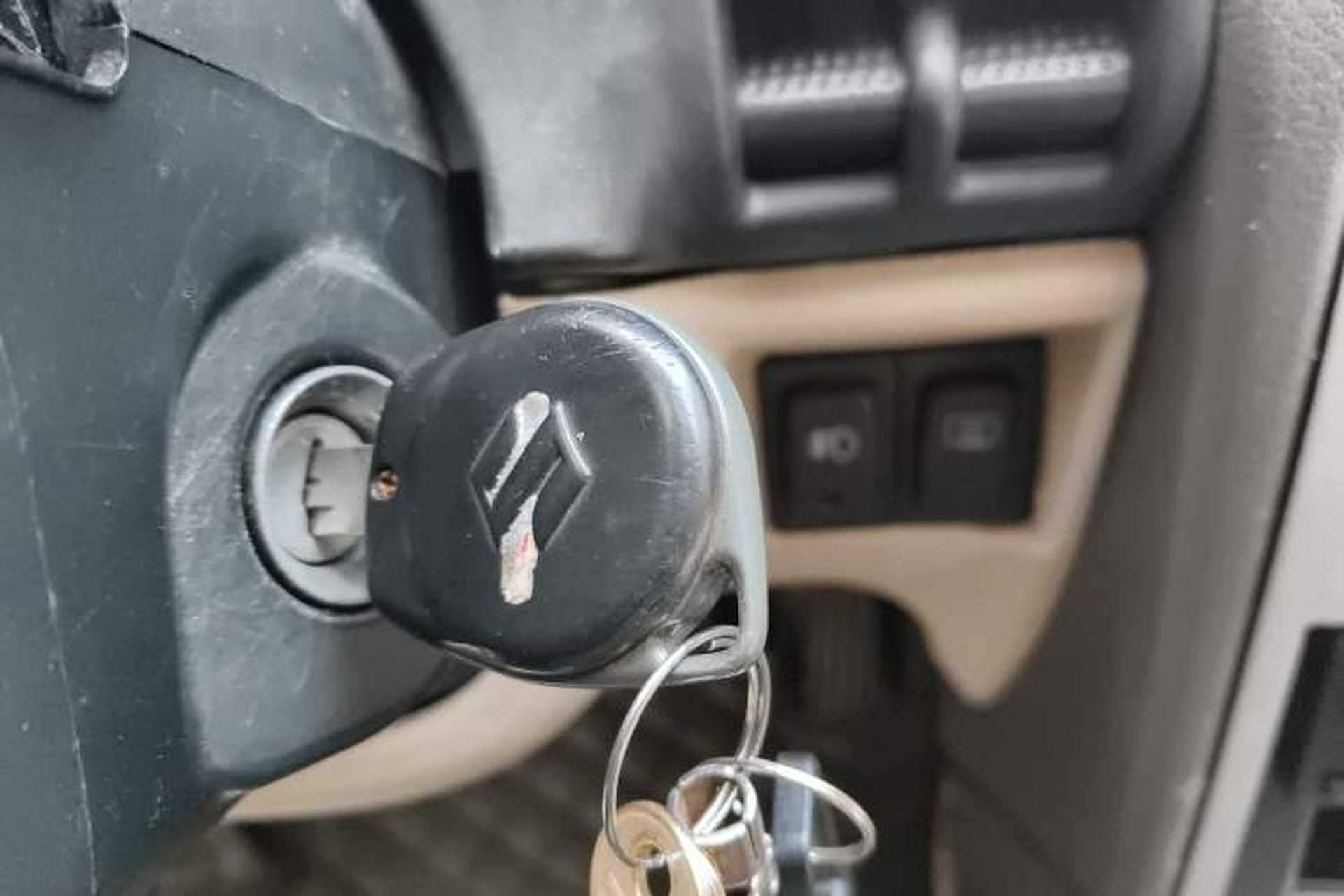 Used Suzuki Lingyang 2011 1.3L Standard Version Vehicle Key
